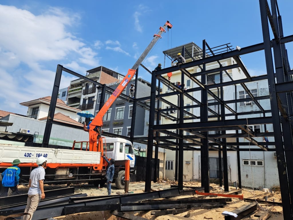 Thi công nhà thép tiền chế